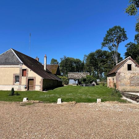 Gite A La Ferme De Sainte Radegonde Lanneray Экстерьер фото